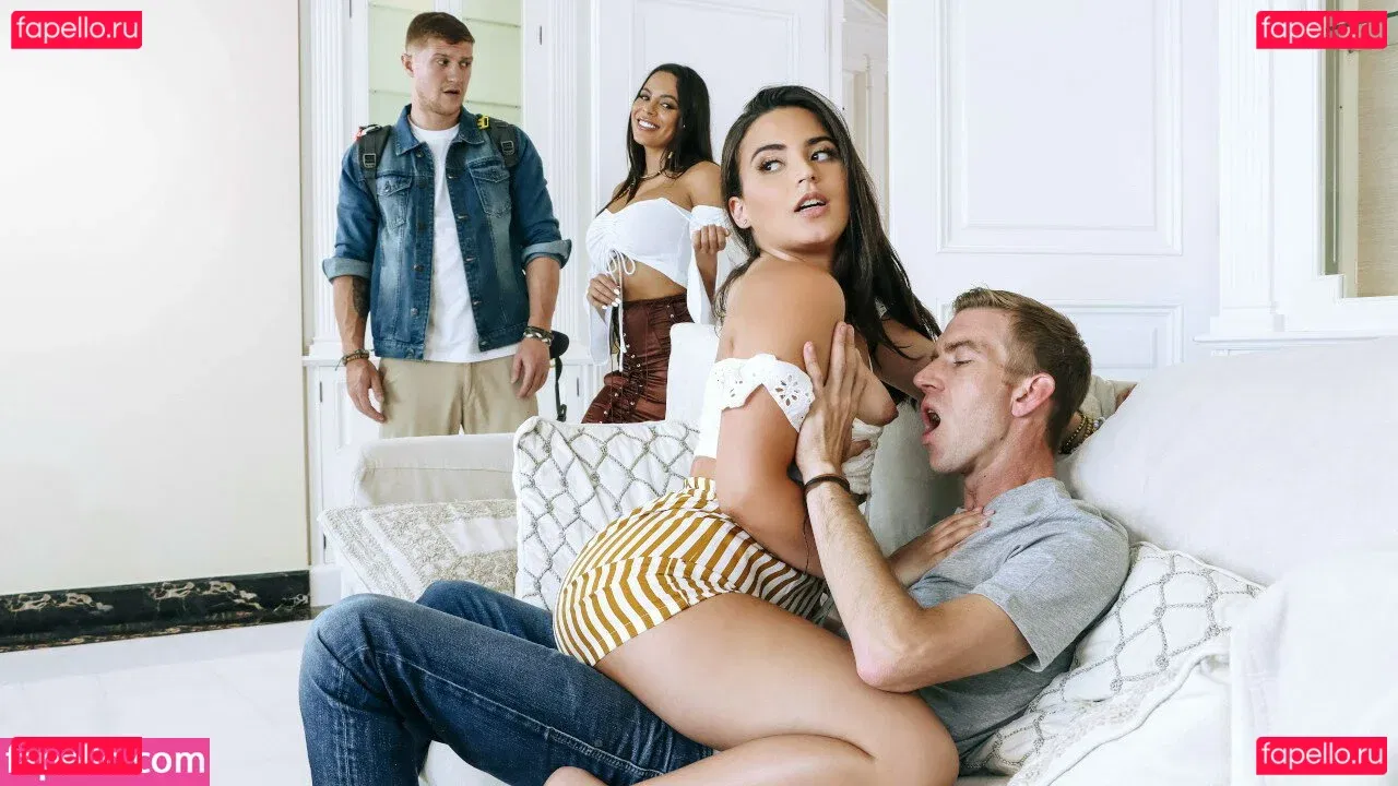 Ariana Van X Onlyfans Photo Gallery 