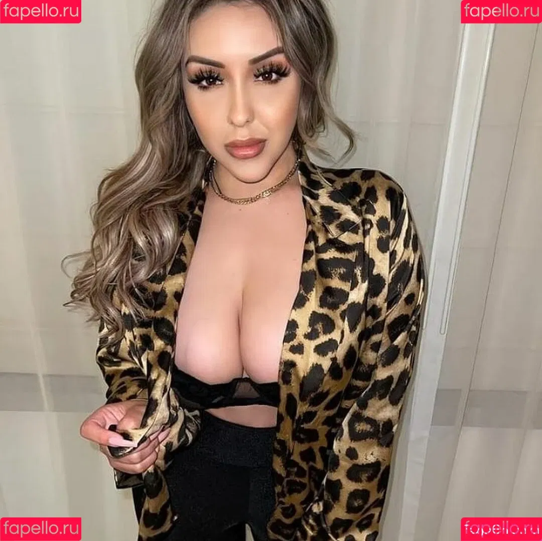 Lupe Ramos Onlyfans Photo Gallery 