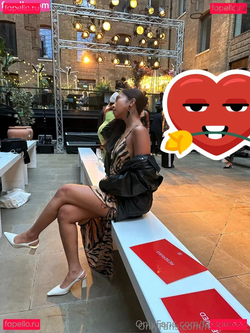 foxykitkat Onlyfans Photo Gallery 