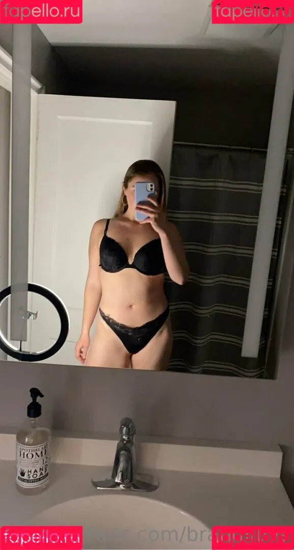 brandiluvs Onlyfans Photo Gallery 