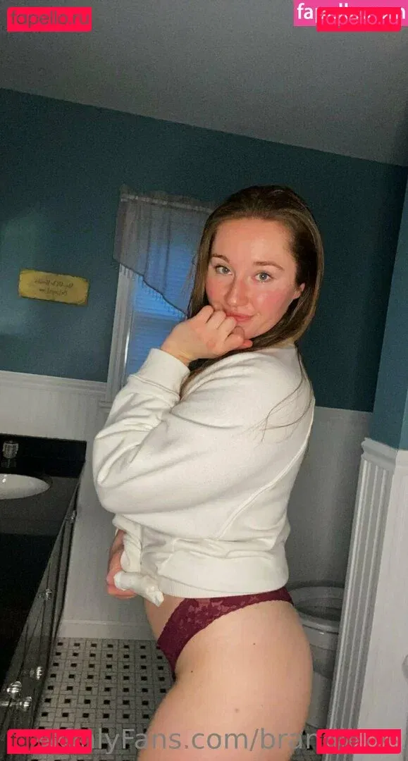 brandiluvs Onlyfans Photo Gallery 