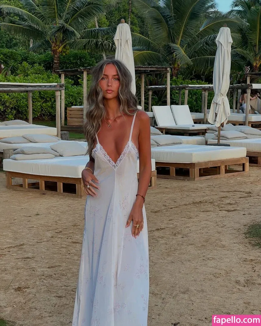 Avry Justis Onlyfans Photo Gallery 