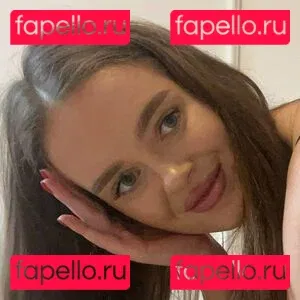 zoya_akilova Onlyfans Photo Gallery 