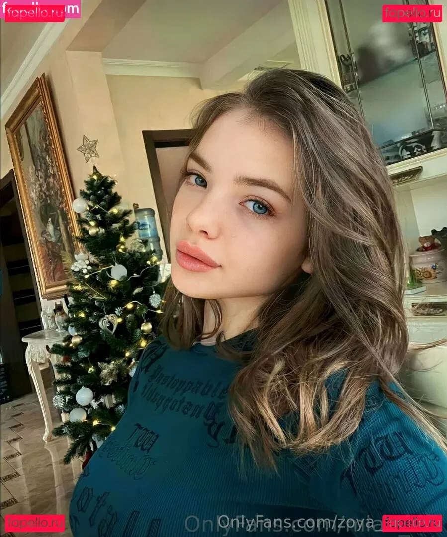 zoya_akilova Onlyfans Photo Gallery 