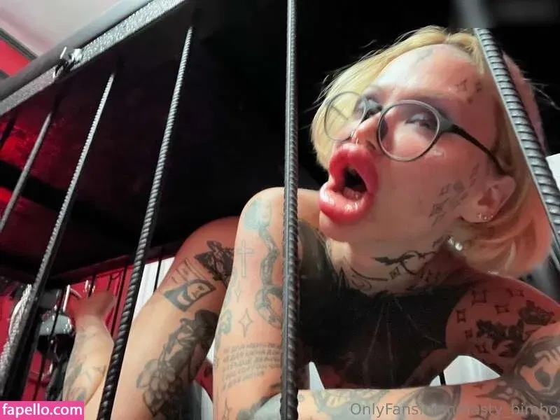 Nasty_bimbo Onlyfans Photo Gallery 