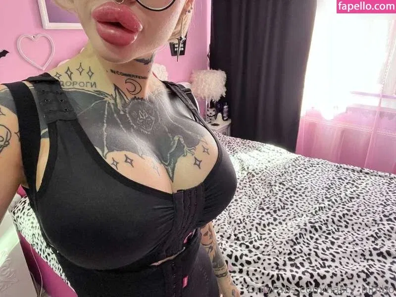 Nasty_bimbo Onlyfans Photo Gallery 