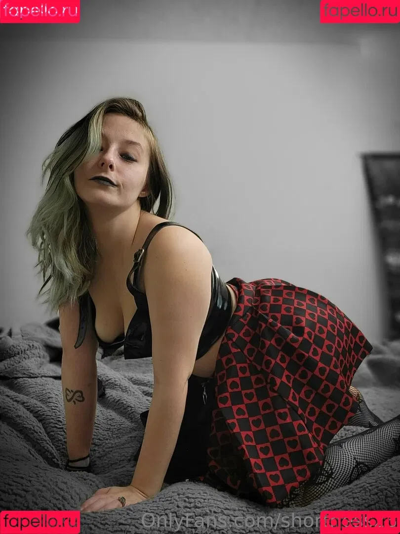 shortness23 Onlyfans Photo Gallery 