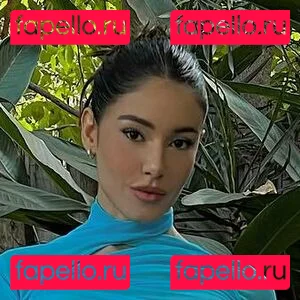 Iara Guimarães Onlyfans Photo Gallery 