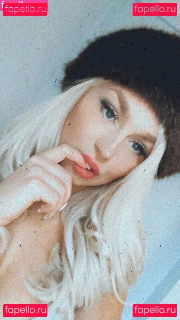 harrietellenshaw Onlyfans Photo Gallery 