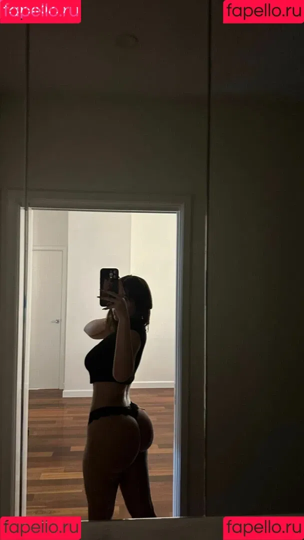 Mikaela Testa Onlyfans Photo Gallery 