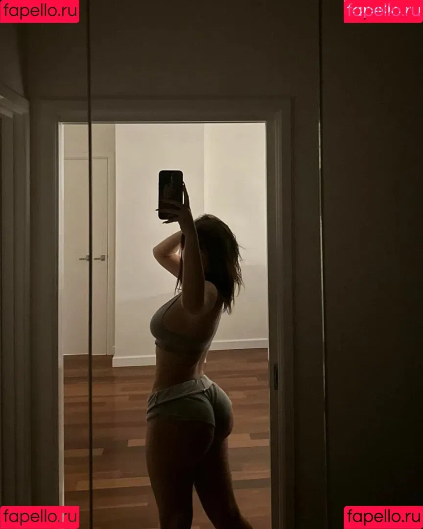 Mikaela Testa Onlyfans Photo Gallery 