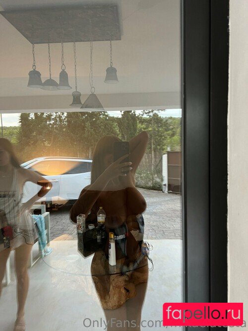 Mikaela Testa Onlyfans Photo Gallery 