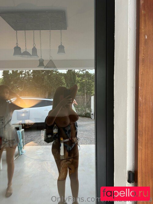 Mikaela Testa Onlyfans Photo Gallery 