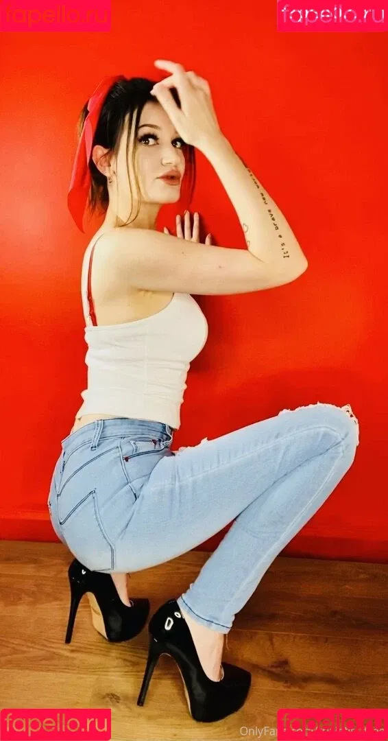 rhiannonclare_free Onlyfans Photo Gallery 