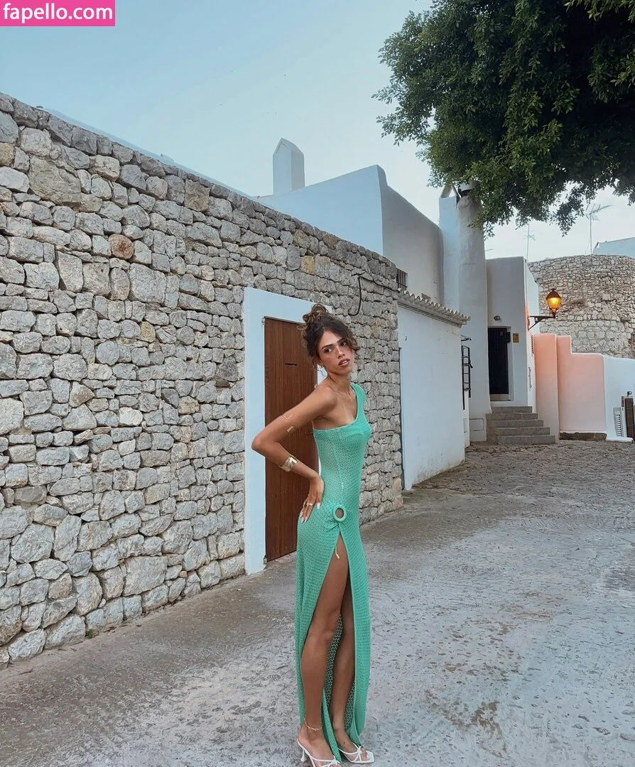 nottrebeca_ Onlyfans Photo Gallery 