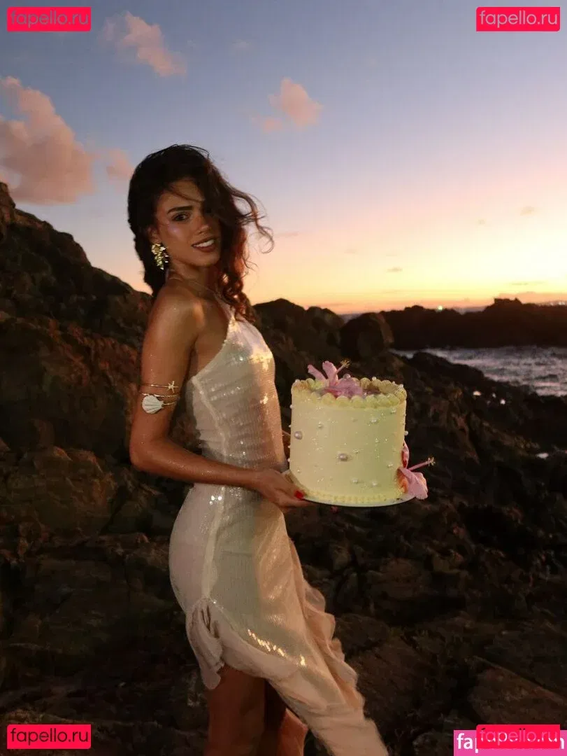 nottrebeca_ Onlyfans Photo Gallery 