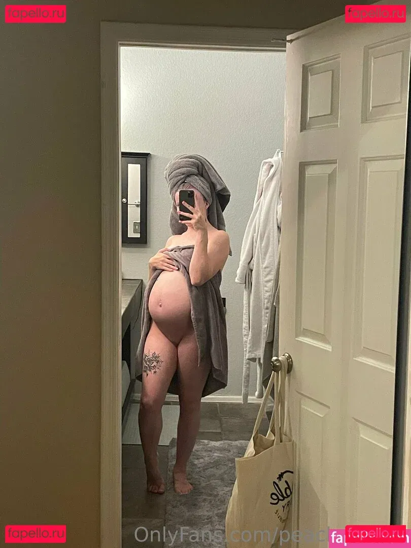 PeachyShea Onlyfans Photo Gallery 