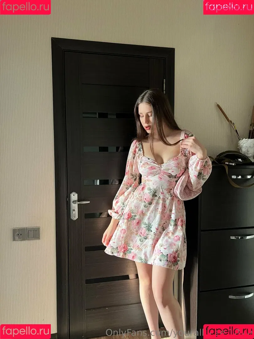 juicy.d Onlyfans Photo Gallery 