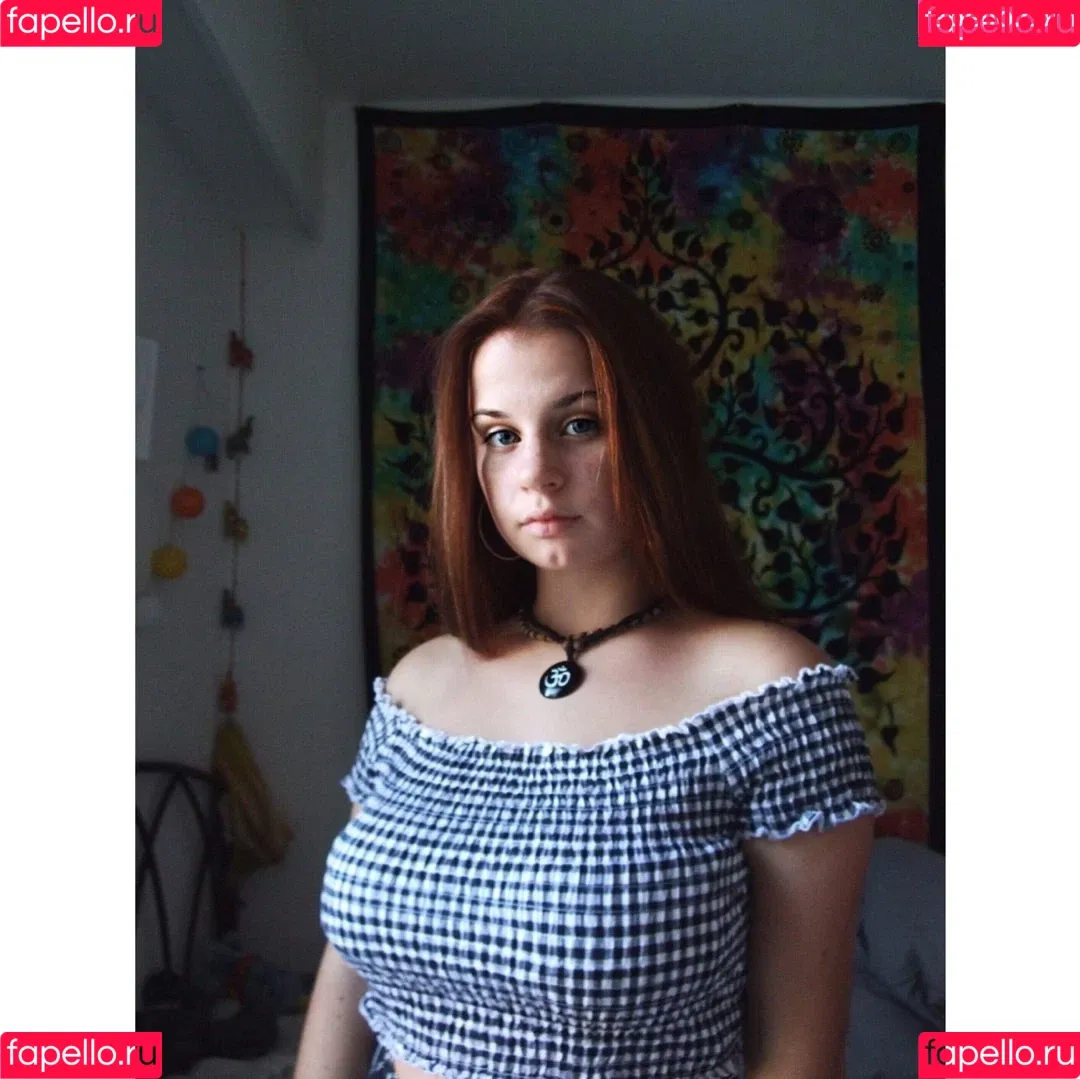 Zoesimplement Onlyfans Photo Gallery 