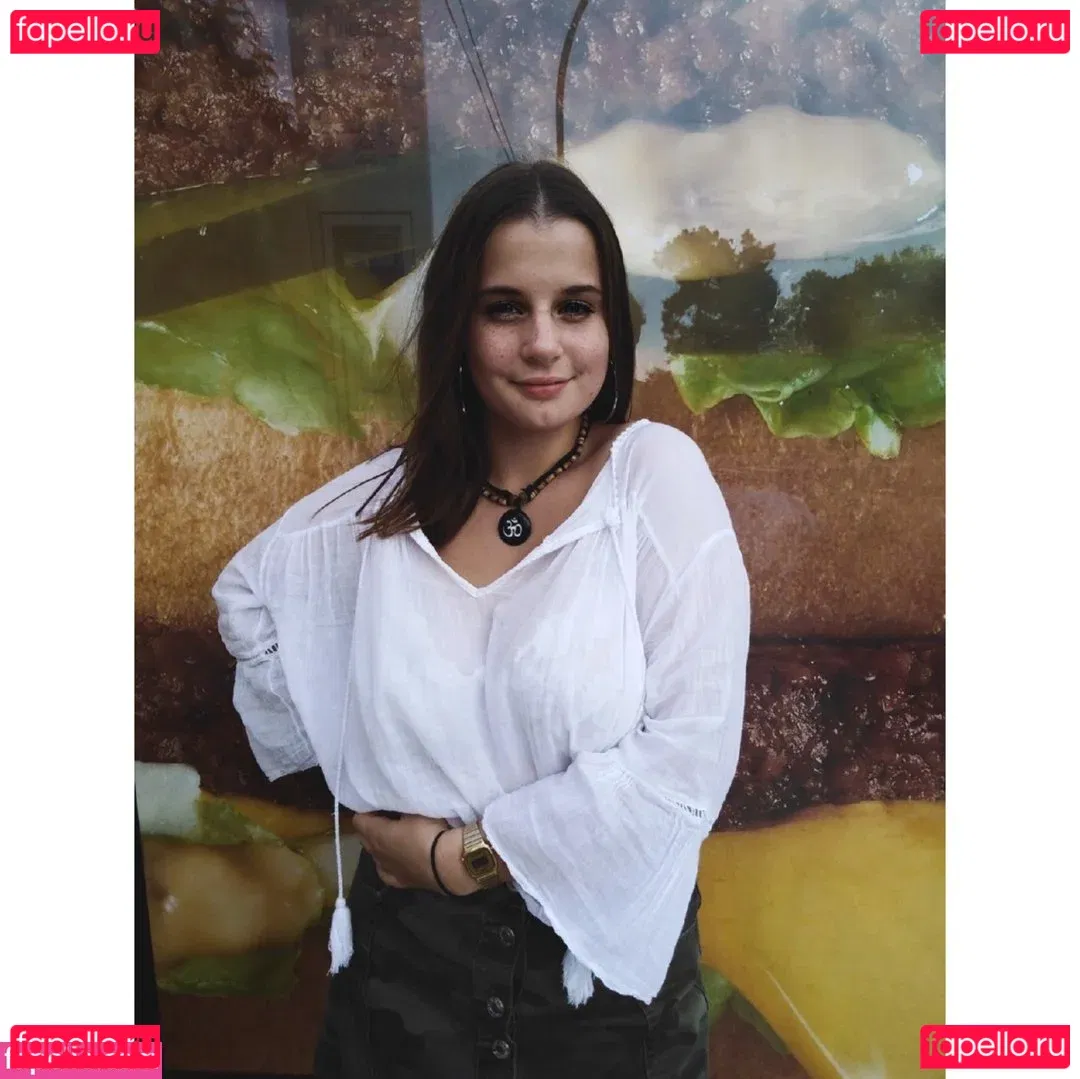 Zoesimplement Onlyfans Photo Gallery 