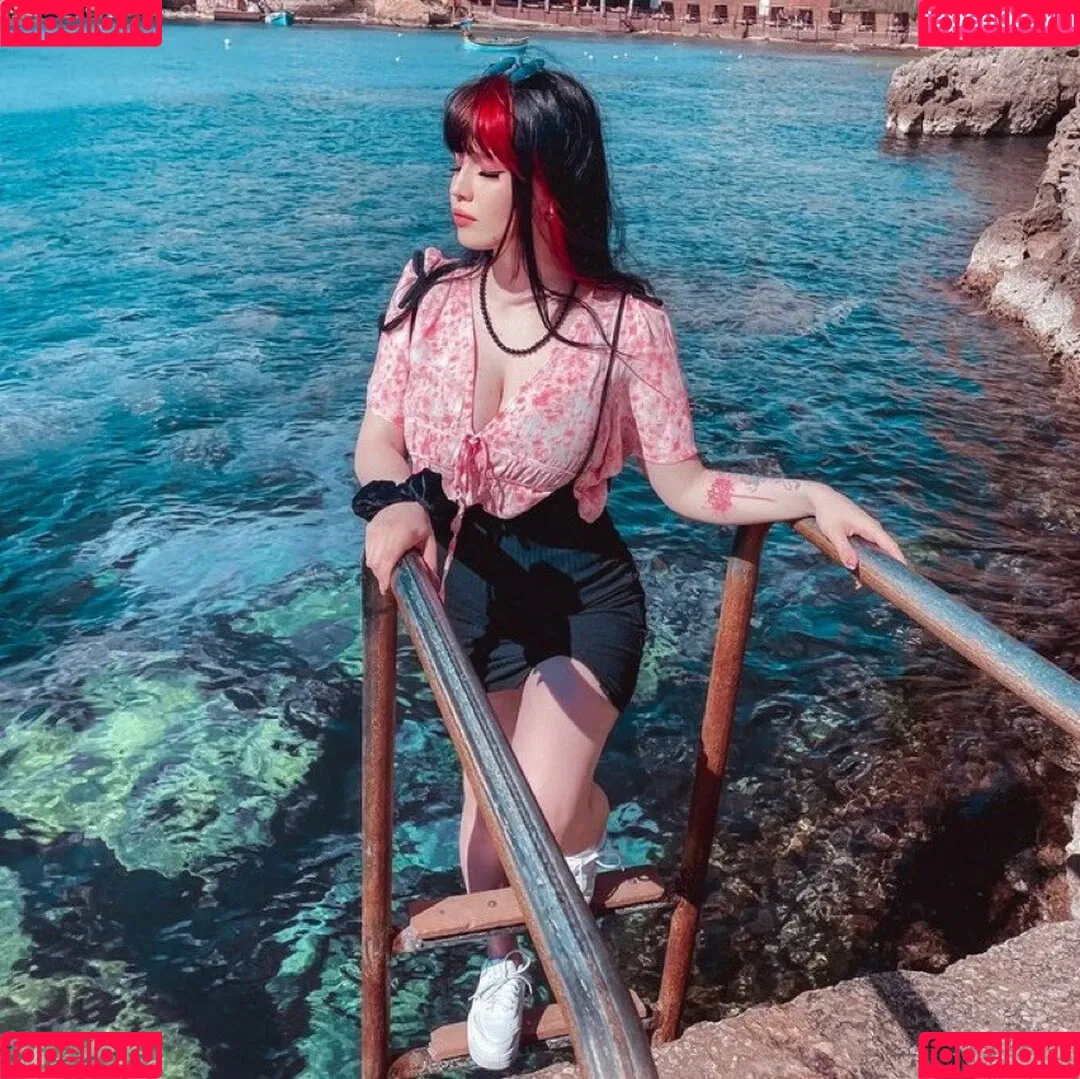 Shini Waifu Onlyfans Photo Gallery 