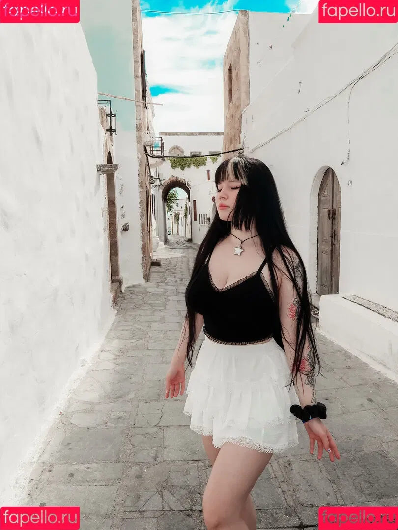 Shini Waifu Onlyfans Photo Gallery 
