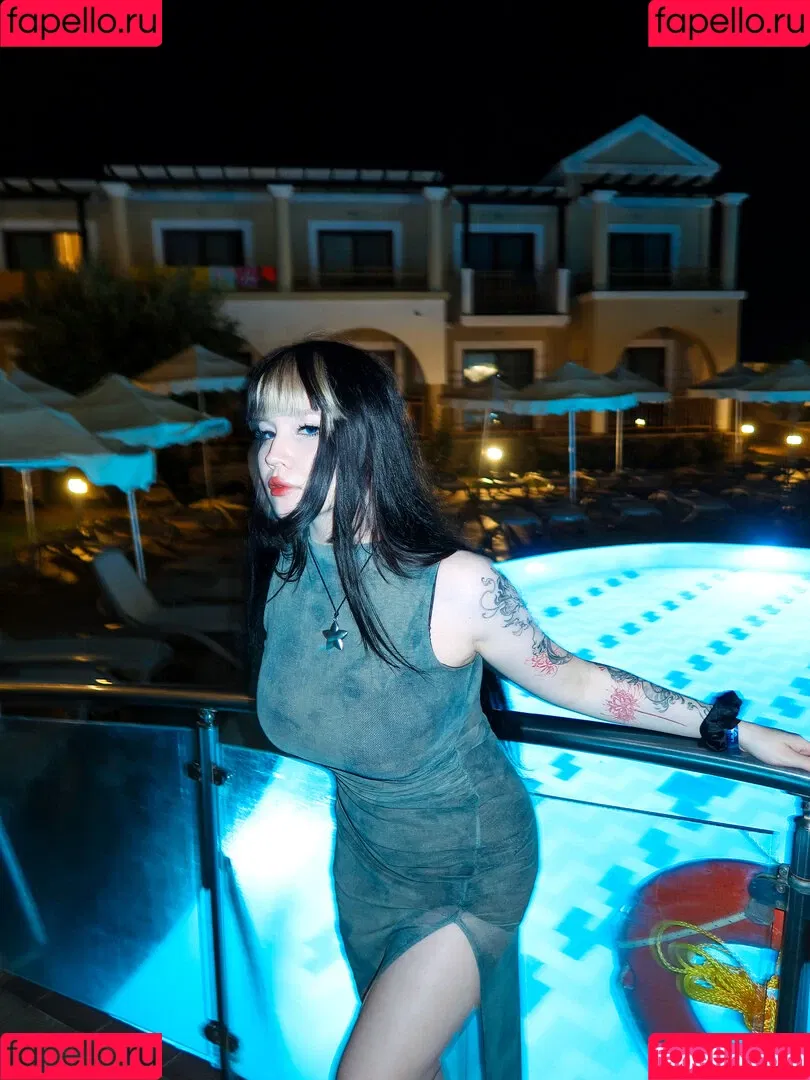 Shini Waifu Onlyfans Photo Gallery 
