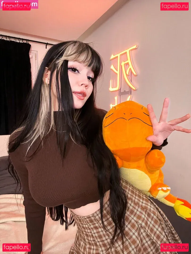 Shini Waifu Onlyfans Photo Gallery 