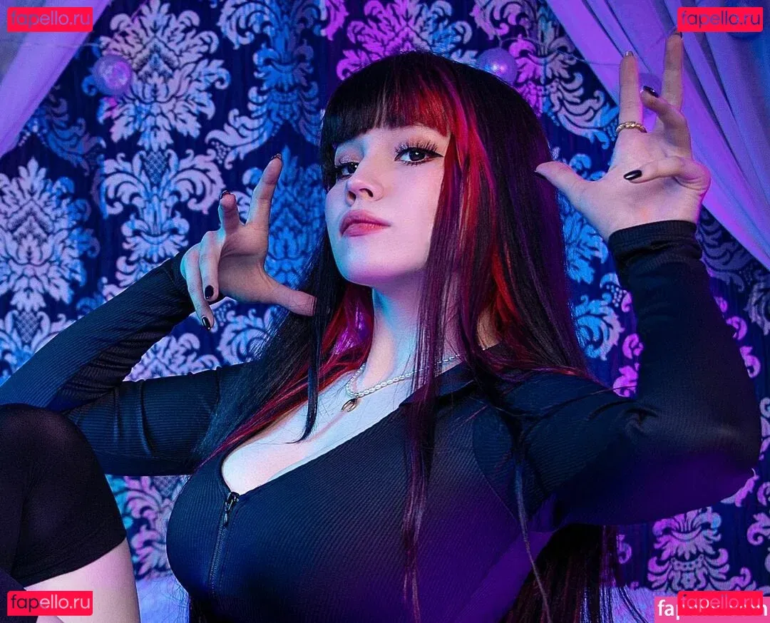 Shini Waifu Onlyfans Photo Gallery 