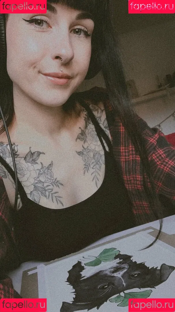 romisu Onlyfans Photo Gallery 