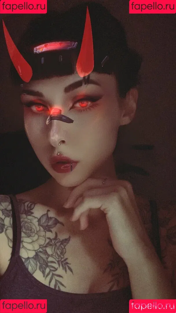 romisu Onlyfans Photo Gallery 
