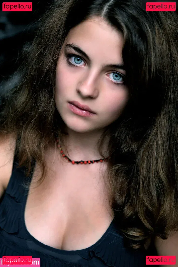 romisu Onlyfans Photo Gallery 