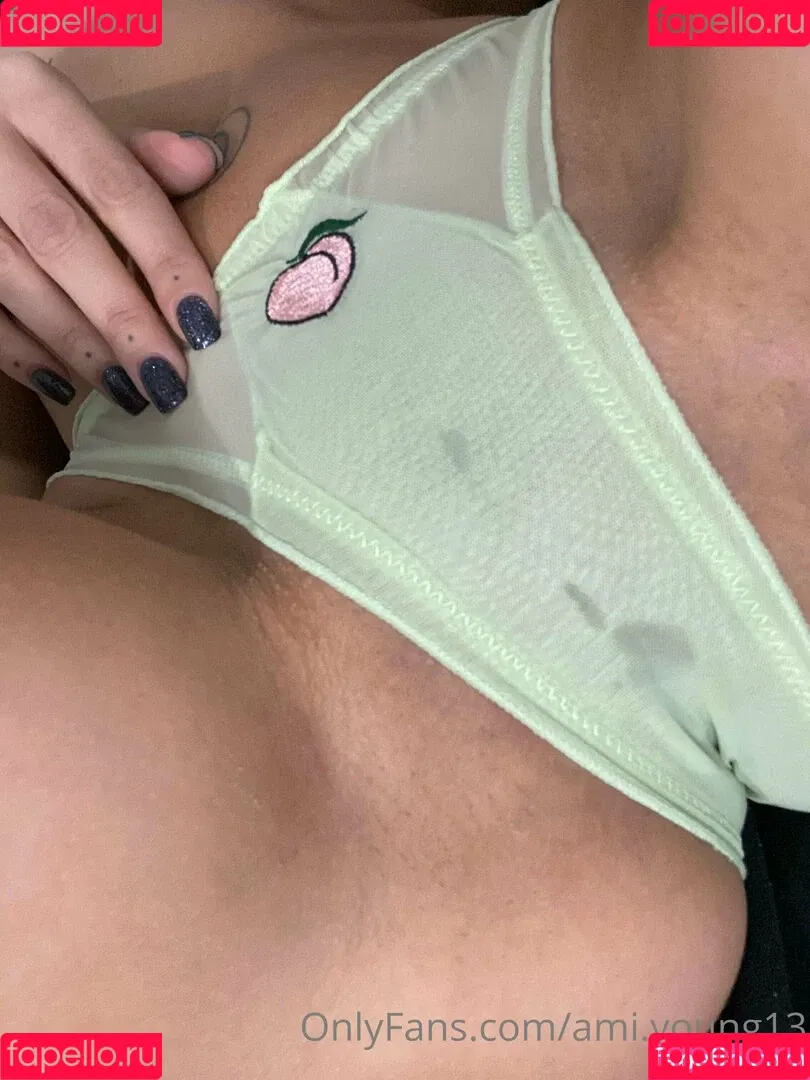 ami.baby1 Onlyfans Photo Gallery 