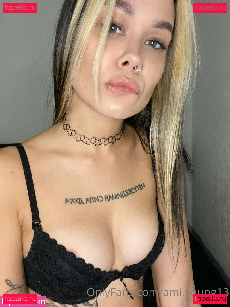 ami.baby1 Onlyfans Photo Gallery 