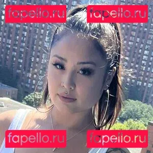 nongmhoe Onlyfans Photo Gallery 