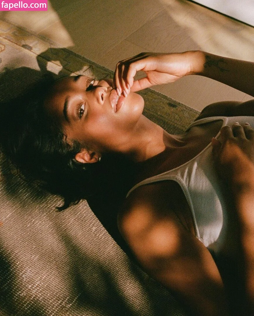 Haru S2 하루 Onlyfans Photo Gallery 