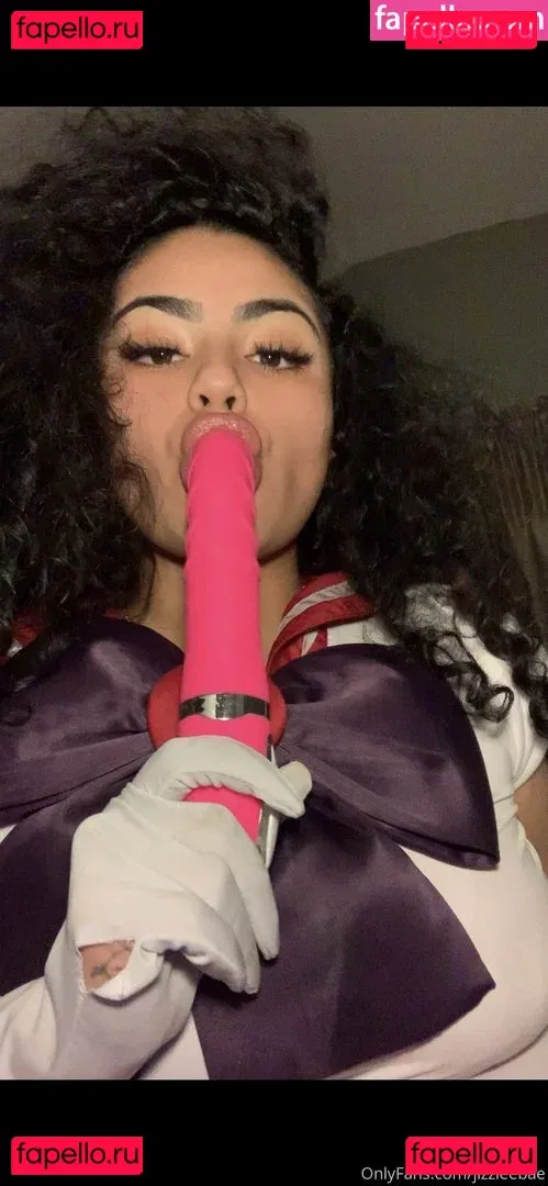 Jizzieebae Onlyfans Photo Gallery 