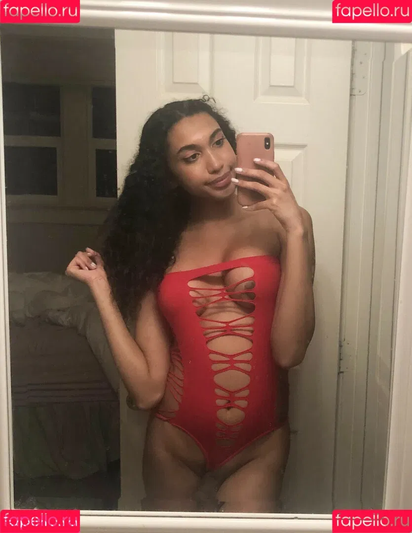 Alyssa Cova Onlyfans Photo Gallery 