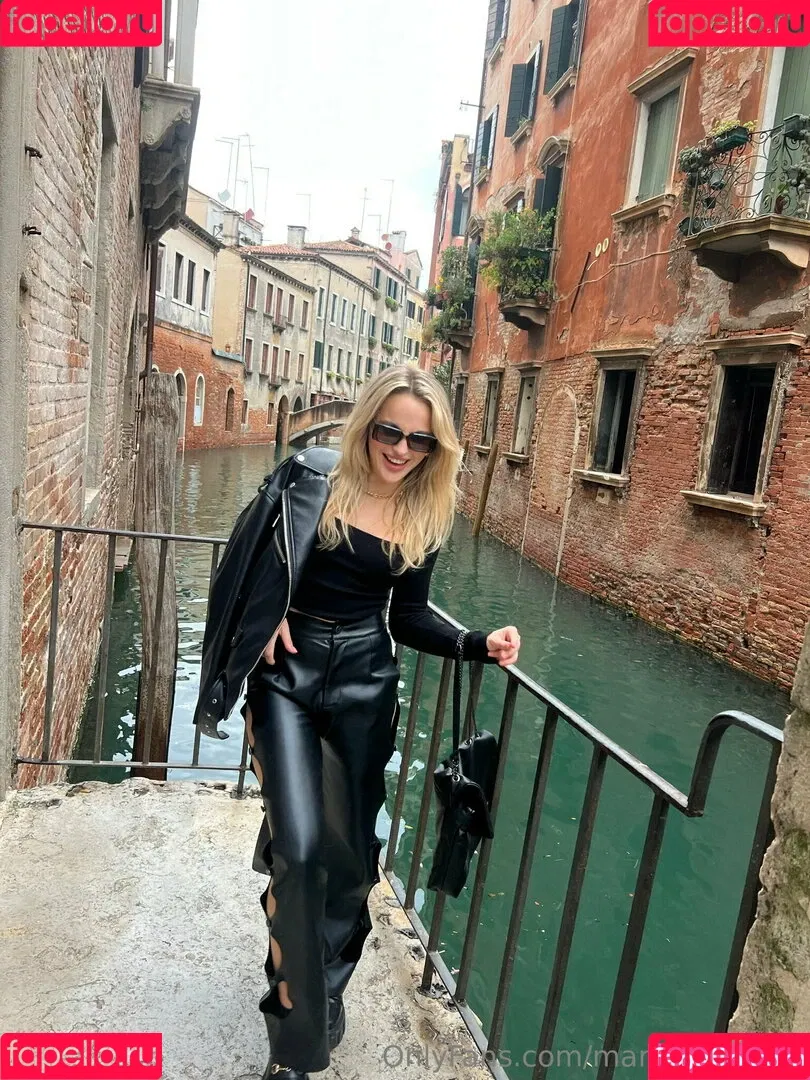 marielivewell Onlyfans Photo Gallery 