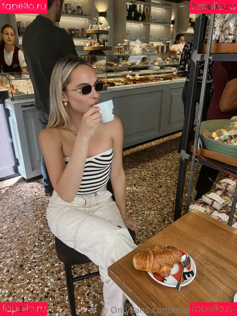 marielivewell Onlyfans Photo Gallery 
