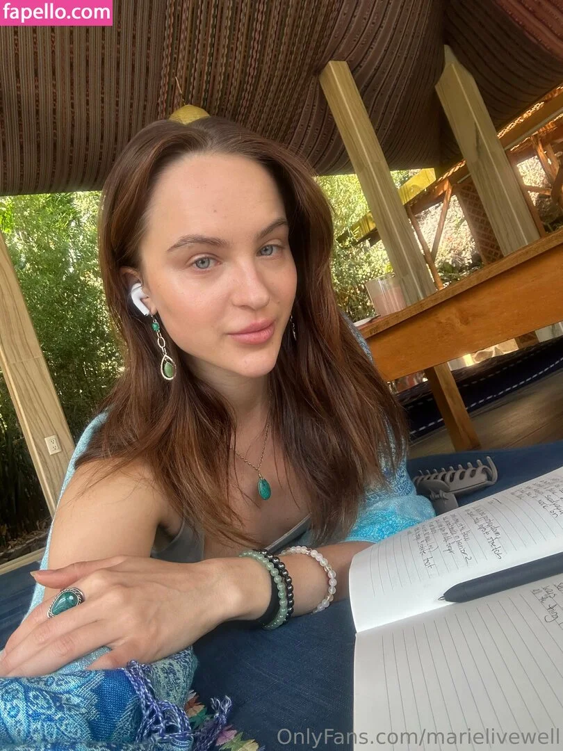 marielivewell Onlyfans Photo Gallery 