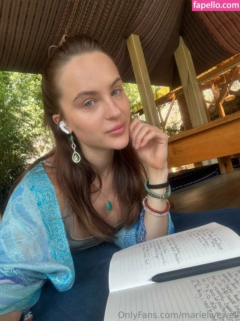 marielivewell Onlyfans Photo Gallery 
