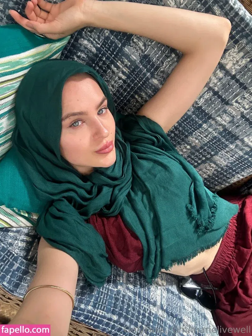 marielivewell Onlyfans Photo Gallery 