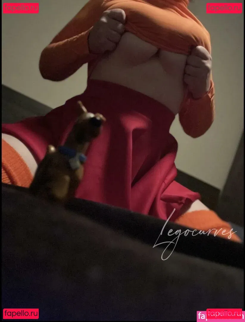 Curvy Nerd Penny Onlyfans Photo Gallery 