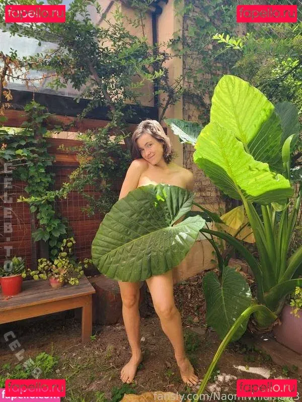 Naomi Wildman Onlyfans Photo Gallery 
