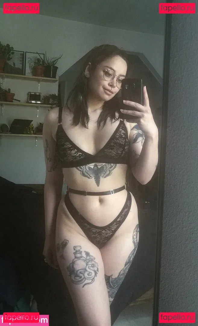 Aesalya Onlyfans Photo Gallery 