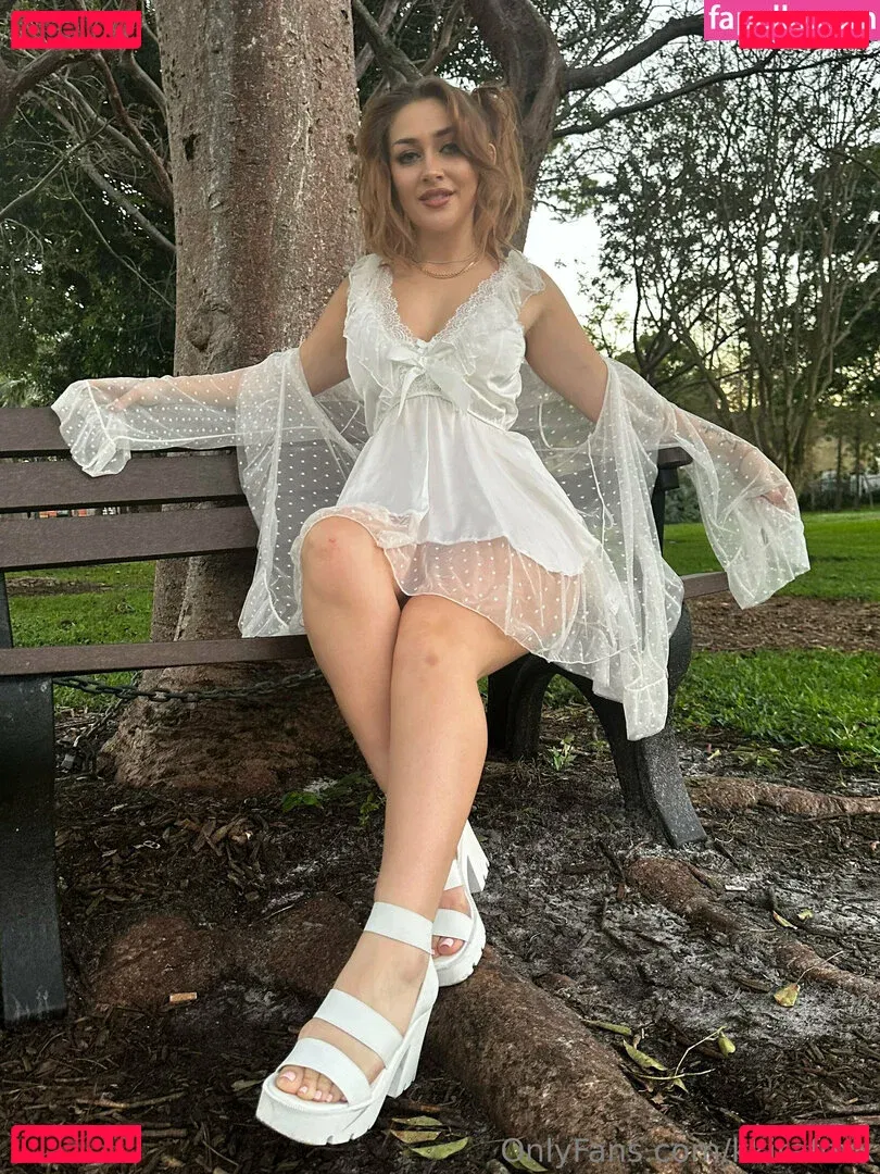 kkirafoxx Onlyfans Photo Gallery 