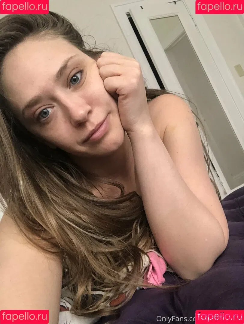kagneylinn Onlyfans Photo Gallery 