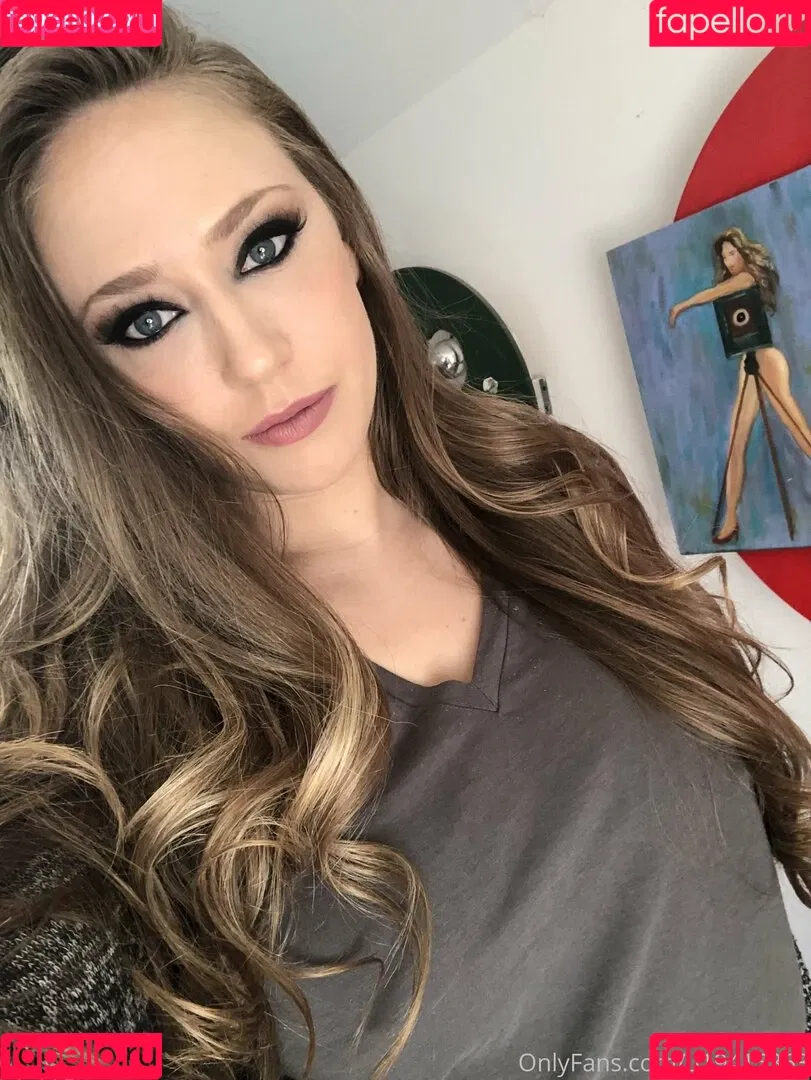 kagneylinn Onlyfans Photo Gallery 