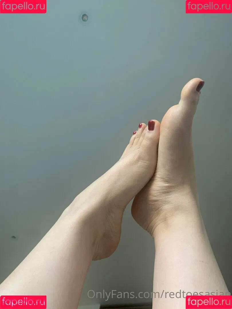 redtoesasian Onlyfans Photo Gallery 
